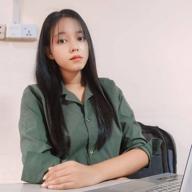 Shwe H. - Freelance Front End Developer