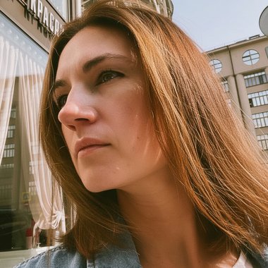 Olga V. - Freelance Content Producer