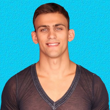 Ivanko - Freelance Motion Graphic Designer