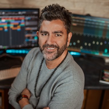 ABEL J. - Freelance Vocalist