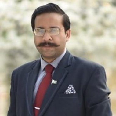 Abdul B. - Freelance Graphic Designer