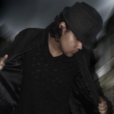 ricardo-ferr - Freelance Vocalist