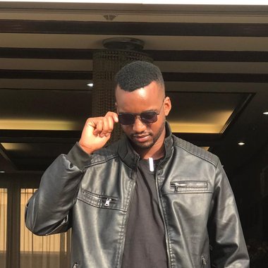 Selsonj - Freelance Ux Designer