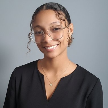 Mickaella R. - Freelance Brand Designer