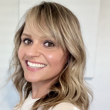 Margaret S. - Freelance Graphic Designer