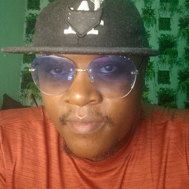 Benard M. - Freelance Digital Marketer