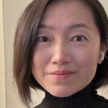 Jenny J. - Freelance 3d Designer