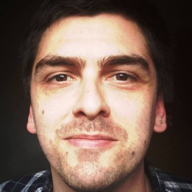 Eduardo C. - Freelance Motion Graphic Designer