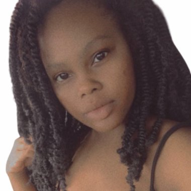 Cliffora - Freelance Writer