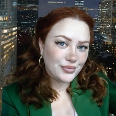 Helena W. - Freelance Ai Strategy Consultant