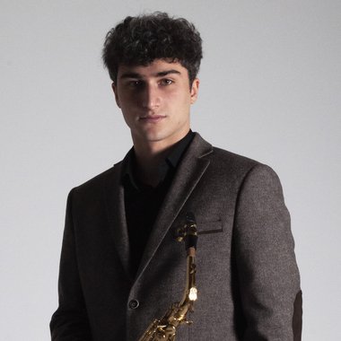 Ruben G. - Freelance Saxophonist