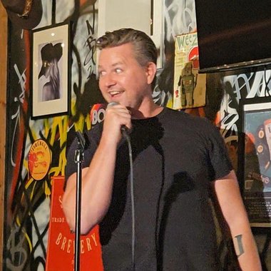 Wayne B. - Freelance Designer