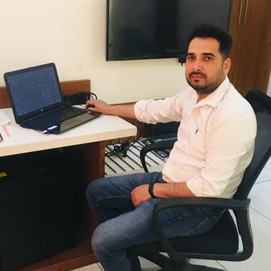SHOBHITMALIK - Freelance Video Editor