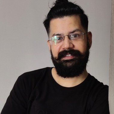 Parupkar S. - Freelance Web Developer