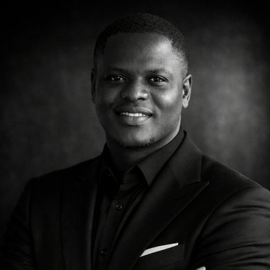 Lawrence C. - Freelance Content Creator