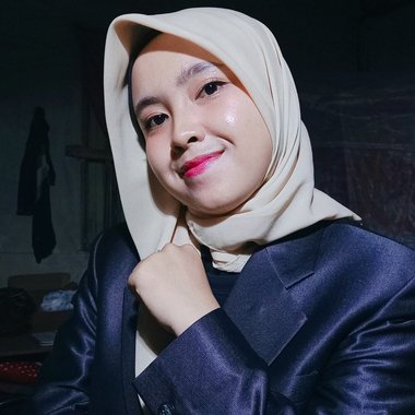 TIA I. - Freelance Creative Director