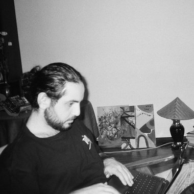 HARUT V. - Freelance Creative Director