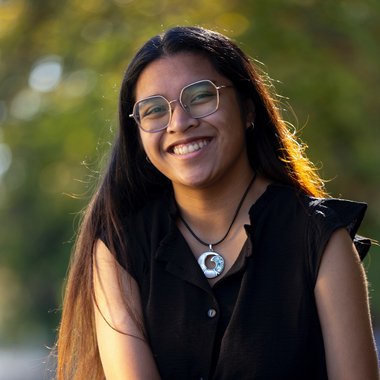 Danicka V. - Freelance Content Creator