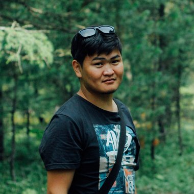 Nyam A. - Freelance Web Designer