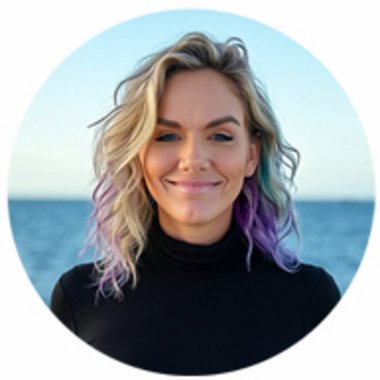 Kelly E. - Freelance Ai Prompt Engineer