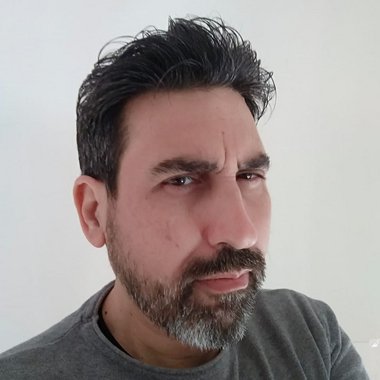 JORGE U. - Freelance Web Developer