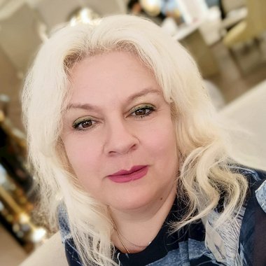 Cinzia P. - Freelance Marketing Strategist