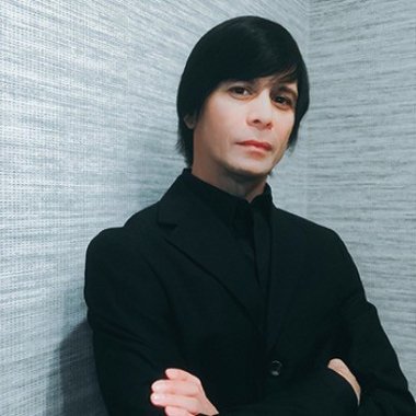 Darren C. - Freelance Web Designer