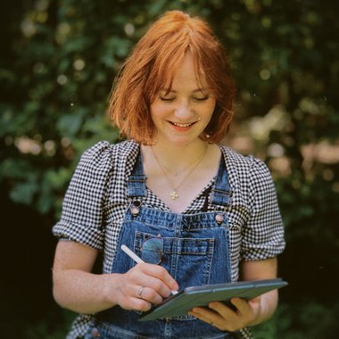 Kimber W. - Freelance Freelance Digital Illustrator