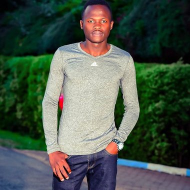 KENNEDY O. - Freelance Web Developer