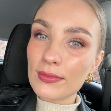 Nataliya B. - Freelance Brand Designer