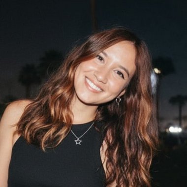 Simge - Freelance Video Editor