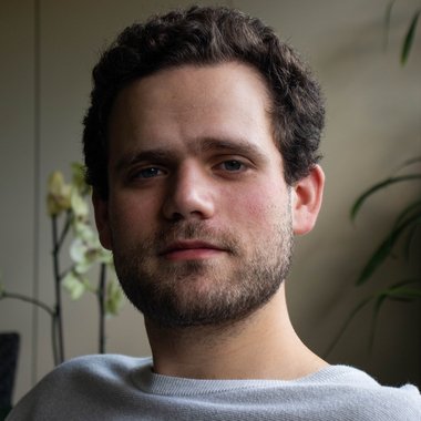 csanabrial - Freelance Pianist