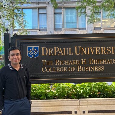 Hunain S. - Freelance Data Scientist