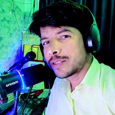 Vipul S. - Freelance Content Creator