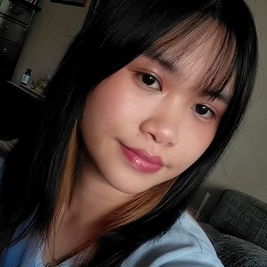 Ellie - Freelance Freelance Digital Illustrator