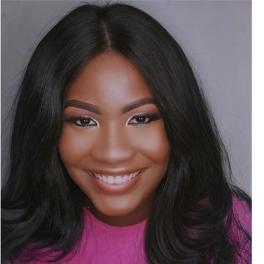 Favour A. - Freelance Screenplay Writer