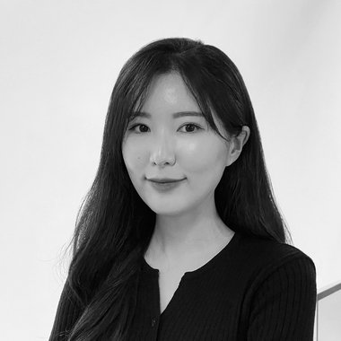 Jayleen H. - Freelance Designer