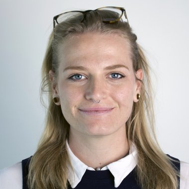 Scarlett H. - Freelance Product Designer