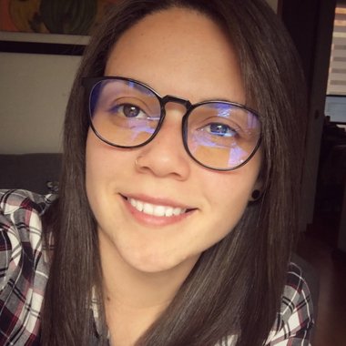 Leidy P. - Freelance Designer