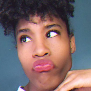 Mary F. - Freelance Photographer