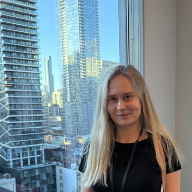 Viktoriia D. - Freelance Marketing Analyst