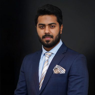 Shahmeer K. - Freelance Photographer