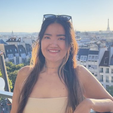 Nova K. - Freelance Designer