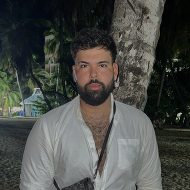Juan P. - Freelance Social Media Manager