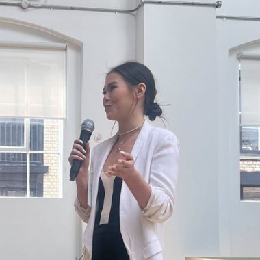 Naomi O. - Freelance Content Strategist