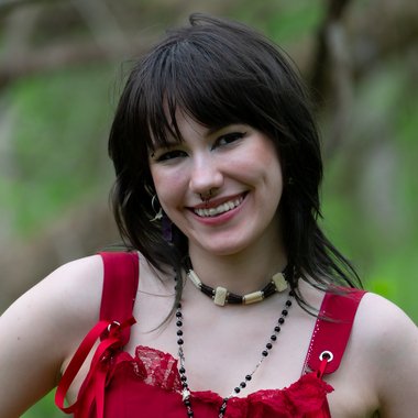 Michala S. - Freelance Content Creator