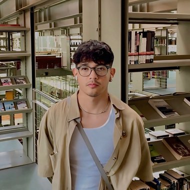 Edgar L. - Freelance Photoshop Editor