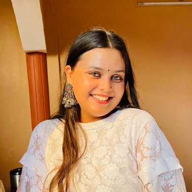 Anushka S. - Freelance Web Designer