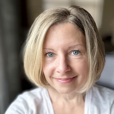 Sarah S. - Freelance Designer