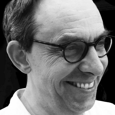 Nigel D. - Freelance Designer